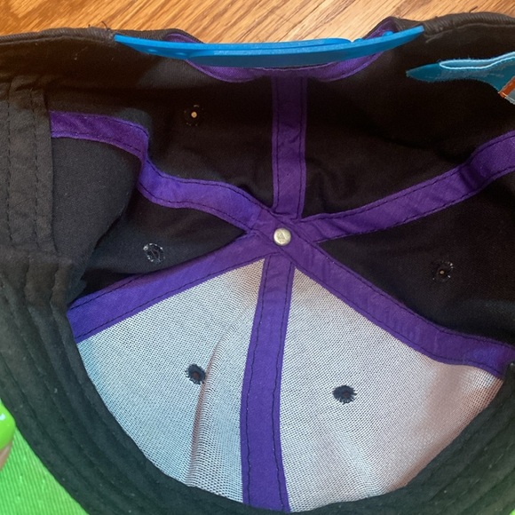 Domo Snapback Hat multi colored check One Size Adjustable Embroidered 6 Panel - Picture 5 of 6